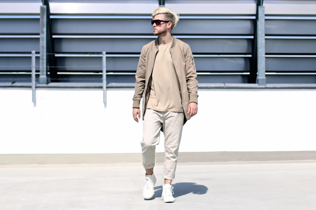 meanwhileinawesometown mens fashion and lifestyle blogger outfit trend colors beige and sand zanerobe parka weekday chinos_4