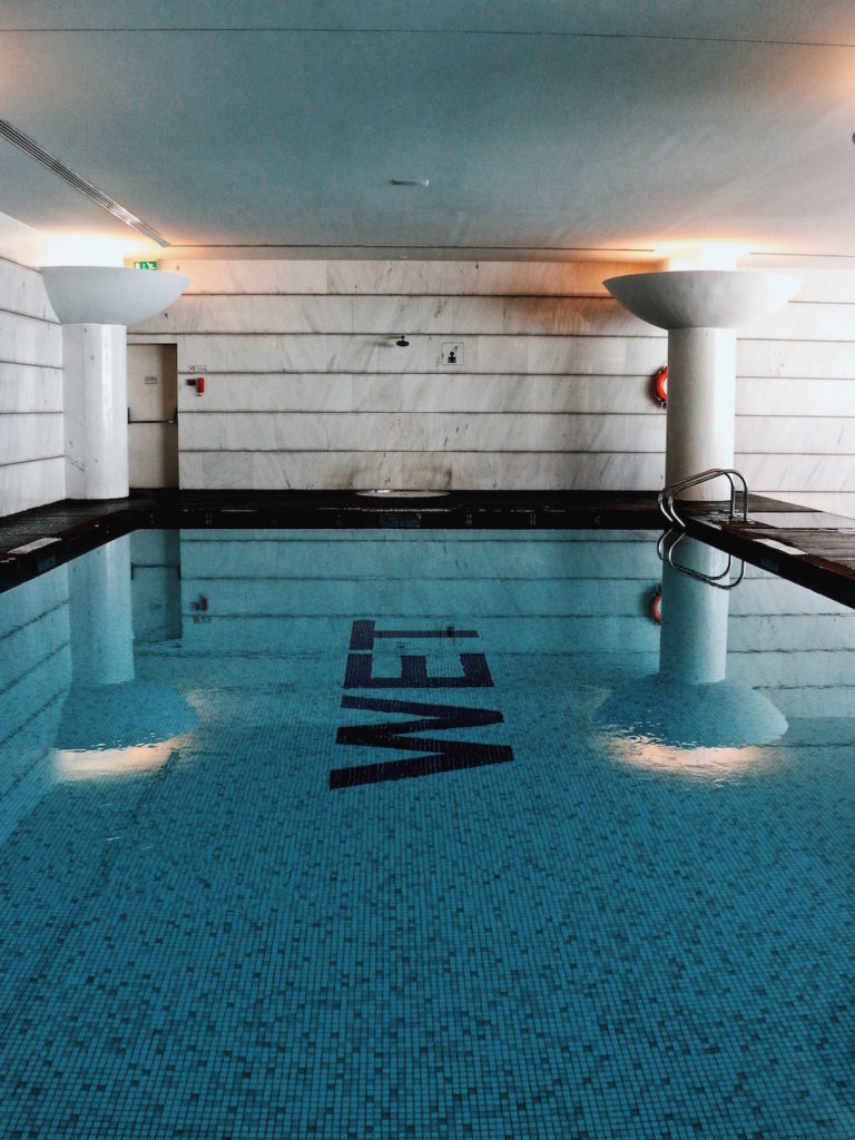 Pool at the Sheraton Porto Spa