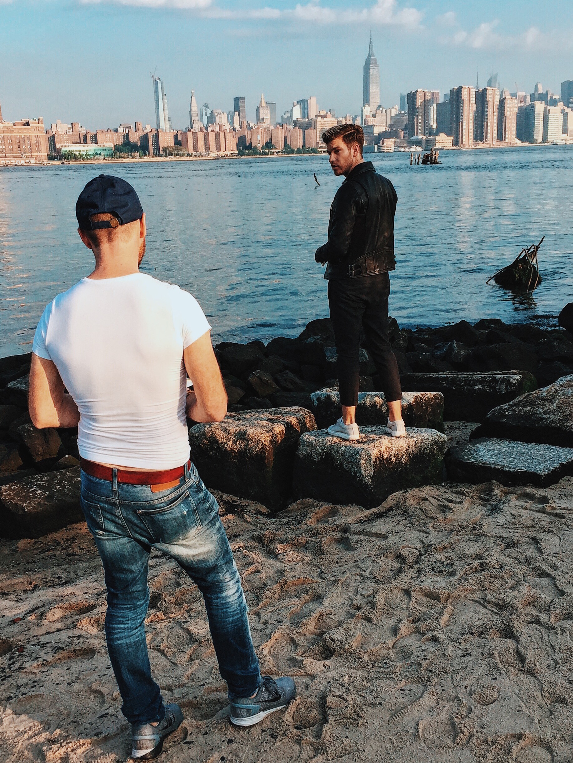 Making Of Manhattan Portage Black Label Campaign Video with Nik Pichler_ Meanwhile in Awesometown_Austrian Men's Fashion and Style Blogger