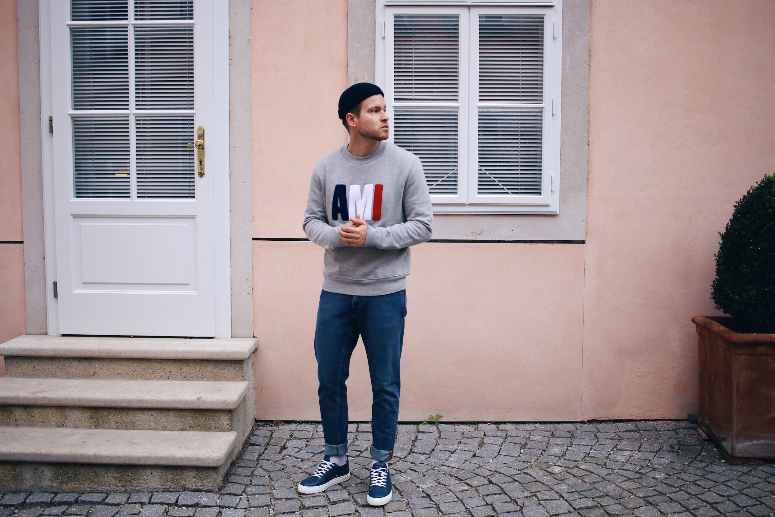Ami Paris Sweater_Tiger of Sweden Jeans_Presidentials Amsterdam Sneakers_Outfit by Meanwhile in Awesometown_Austrian Mens Fashion and Lifestyle Blogger 10