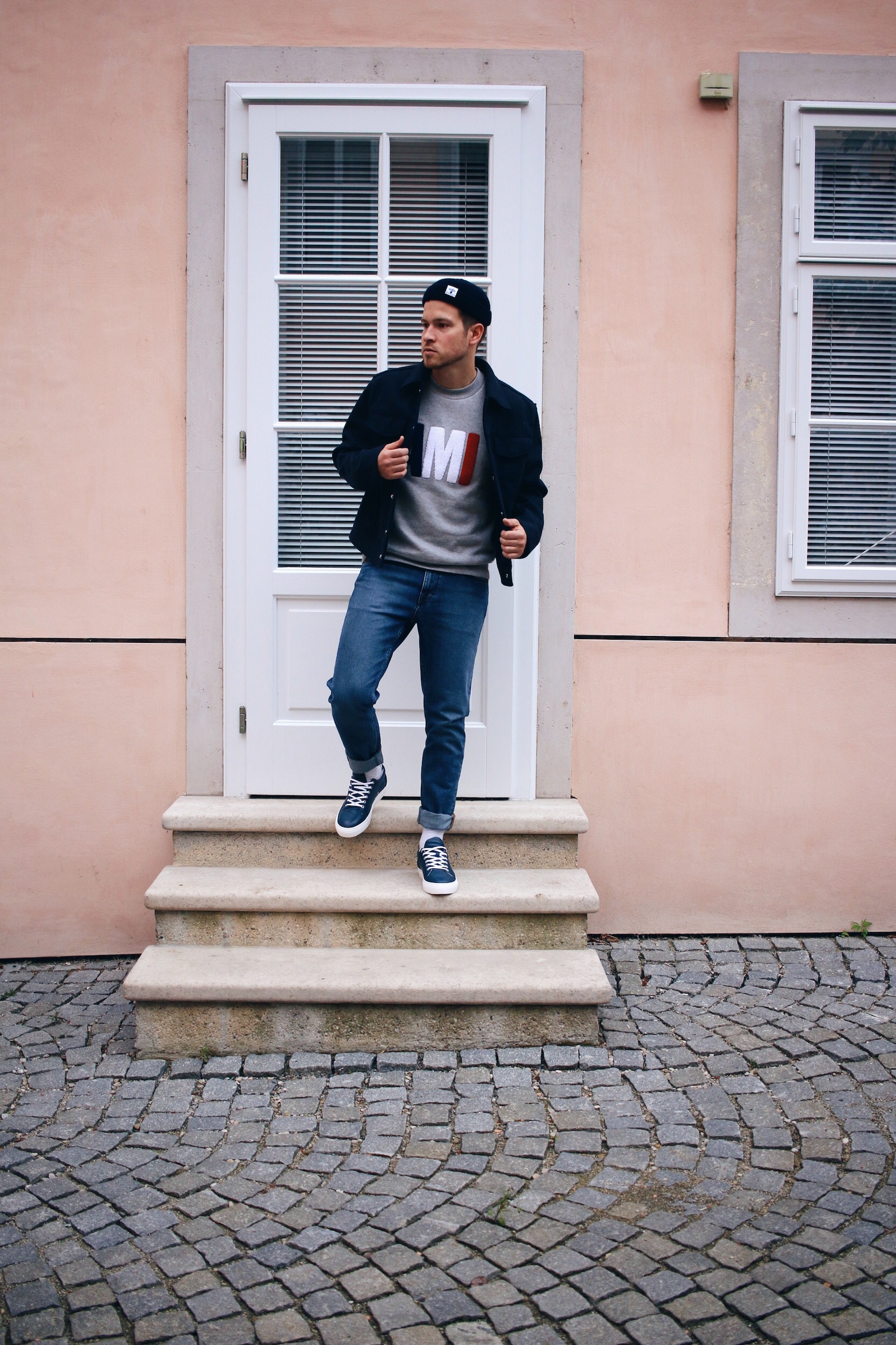 Ami Paris Sweater_Tiger of Sweden Jeans_Presidentials Amsterdam Sneakers_Outfit by Meanwhile in Awesometown_Austrian Mens Fashion and Lifestyle Blogger 6